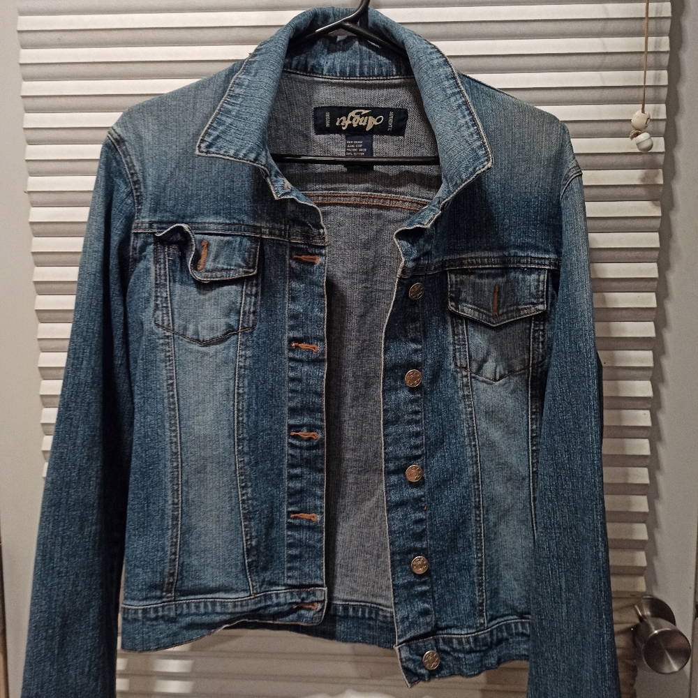 Denim jacket - Picture 3 of 16